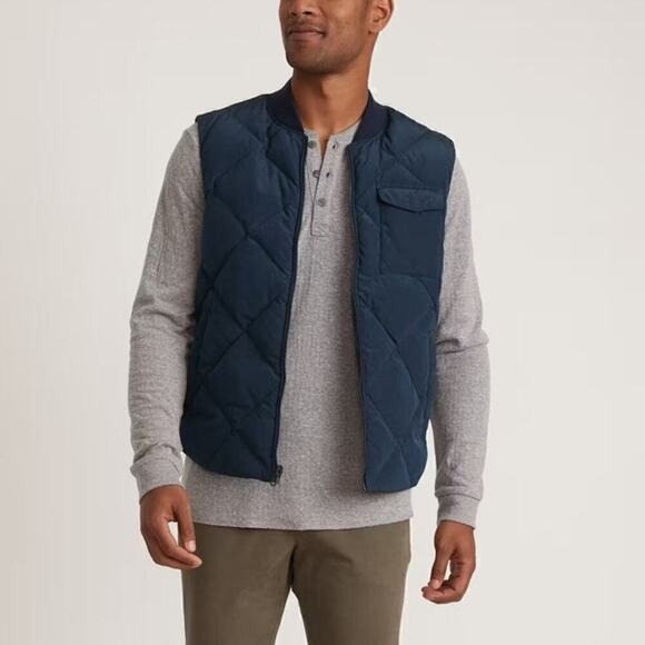 Marine Layer Light Weight Puffer Vest Reversible Packable Sky Captain NWT Medium - Picture 3 of 12